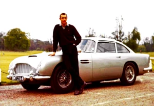 SEAN CONNERY WITH ASTON MARTIN DB5 JAMES BOND 007 Photo Magnet @ 3"x5" - Picture 1 of 1