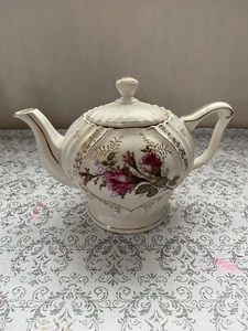 Vintage Porcelain Musical Teapot White With Roses Gold Trimmed - Picture 1 of 4