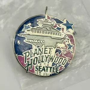 Pin Pinback Esmaltado Aguja Espacial Planet Hollywood Seattle Nuevo Sellado - Imagen 1 de 5
