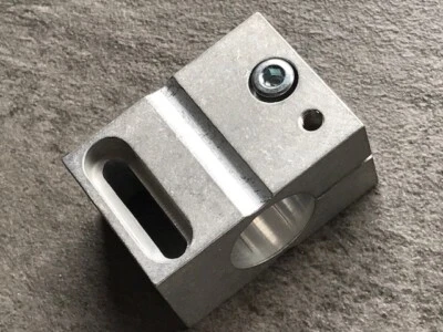 Balluff Klemmhalter BES Näherungsschalter Ø18mm Halter Spannstück Alu Neu