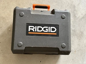 Pre Owned - RidGid R3200 Corded Circular Saw 7-1/4" Minimally Used - Picture 1 of 6