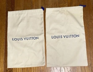 ✨Un par de bolsas antipolvo de almacenamiento grandes Louis Vuitton para zapatos/etc. 15” x 9”✨ - Imagen 1 de 2