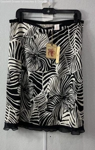 Neu mit Etikett Tommy Bahama lockerer Damenrock schwarz weiß Blumenmuster Bund Gr. 12 - Bild 1 von 3