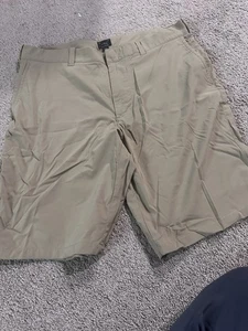 J.Crew W 34 L 10.5 Khaki Cargo Shorts  - Picture 1 of 8