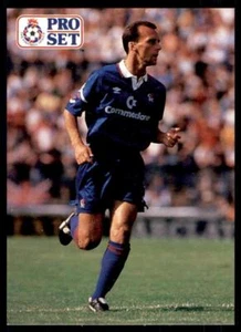 Pro Set Football 1991-1992 Chelsea Alan Dickens #16 - Picture 1 of 2
