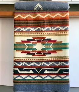 EXTRA LARGE SOFT & WARM ALPACA WOOL BLANKET 75x90" NATIVE SOUTH AMERICAN PATTERN - Picture 1 of 6