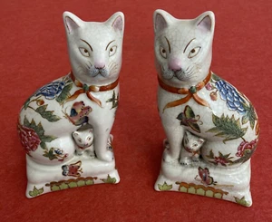 2 Vintage Porcelain Book Ends w Mantle Cat & Kitten Pattern Wong Lee 1895 China - Picture 1 of 20