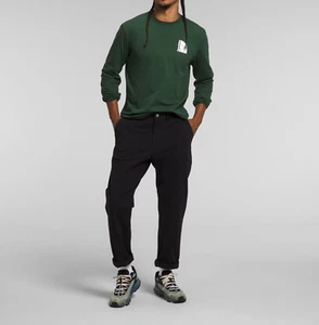 The North Face® Long-Sleeve Jumbo Half-Dome Logo Graphic T-Shirt | M | Green - Picture 1 of 2