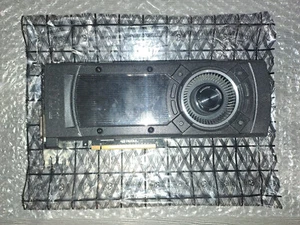 NVIDIA GeForce GTX Titan X (Maxwell) 12 GB GDDR5 con piastra posteriore EVGA - Foto 1 di 14