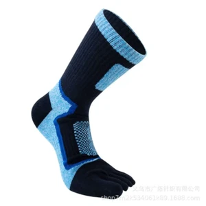 Soft Split-Toed Socks for Outdoor Fitness Breathable Sweat-Absorbing Comfortable - Picture 1 of 15