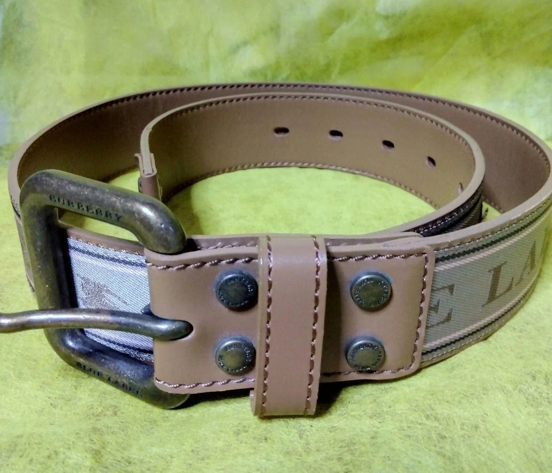 小物 Burberry Blue Label Logo Gold chain belt 小物 Burberry Blue