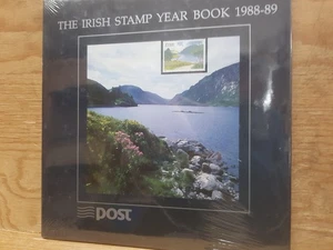 Irlanda Anuario 1988 -89 con sellos nuevos ** - Imagen 1 de 2