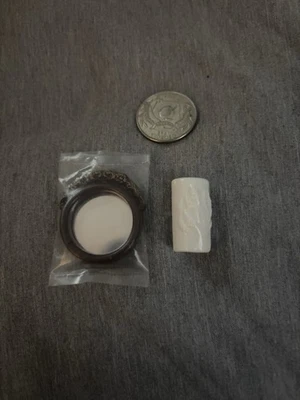 Espejo miniatura vintage para casa de muñecas y jarrón texturizado 1:12 Foto 1 de 3