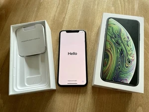 iPhone XS 256GB Schwarz, ohne Simlock,Space Gray - Bild 1 von 4