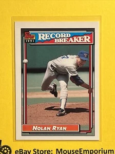 1992 Topps Gold NOLAN RYAN Record Breaker Parallel Card #4 Texas Rangers - Picture 1 of 4
