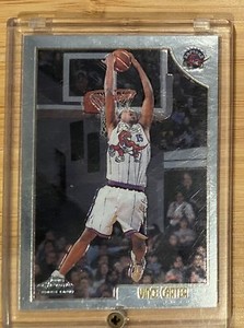 Vince Carter tops chrome rookie card. Hall Of Famer