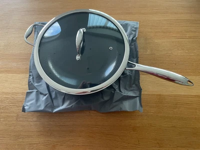Hexclad 12 inch Wok with Glass Lid - Image 1 of 4
