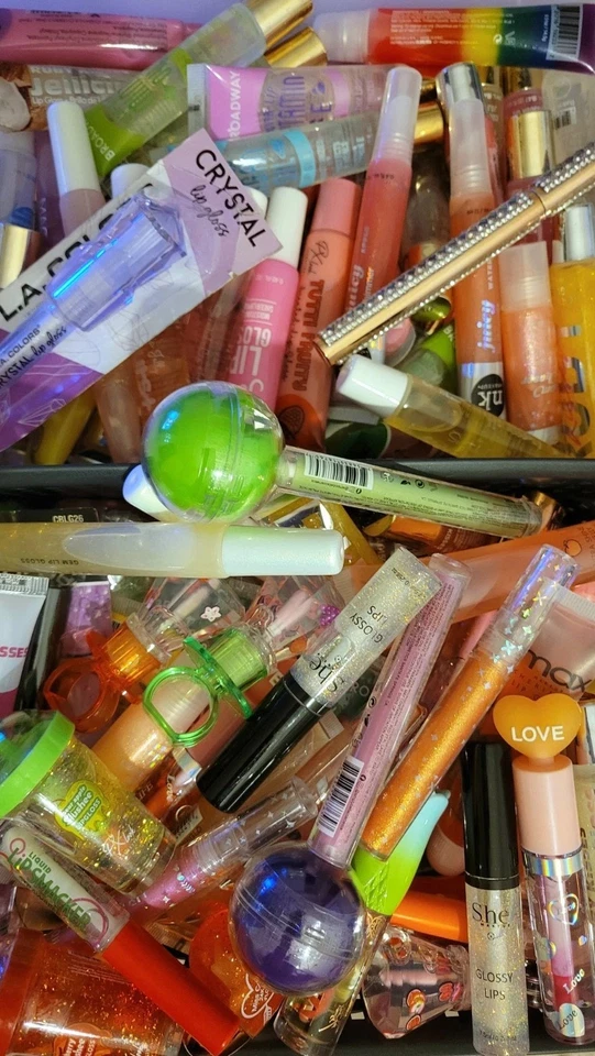 Lip Gloss scoop, Mystery Lipgloss Scoop, Lip Gloss Bundle 12pcs, Beauty gift set - Image 1 of 4