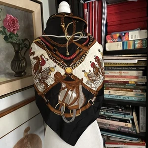 Call to the Hounds Fox Hunt Equestrian Style Print 34" Sq Multicolor Scarf - Picture 1 of 8