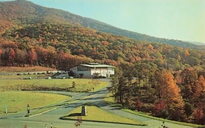 Postal Nuevo Edificio Panorama, Skyline Drive and Route #211, Front Royal, VA - Imagen 1 de 2