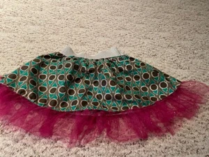 Girl skirt size 5-6 green & purple - Picture 1 of 2