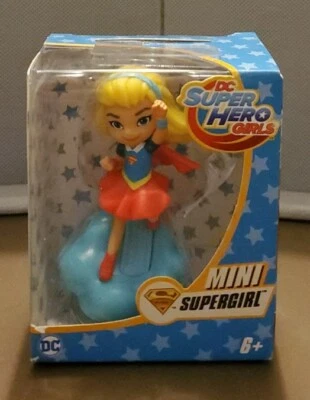 Figura Vinilo DC Super Hero Girls Mini 3" Supergirl Mattel Nueva En Caja Foto 1 de 4