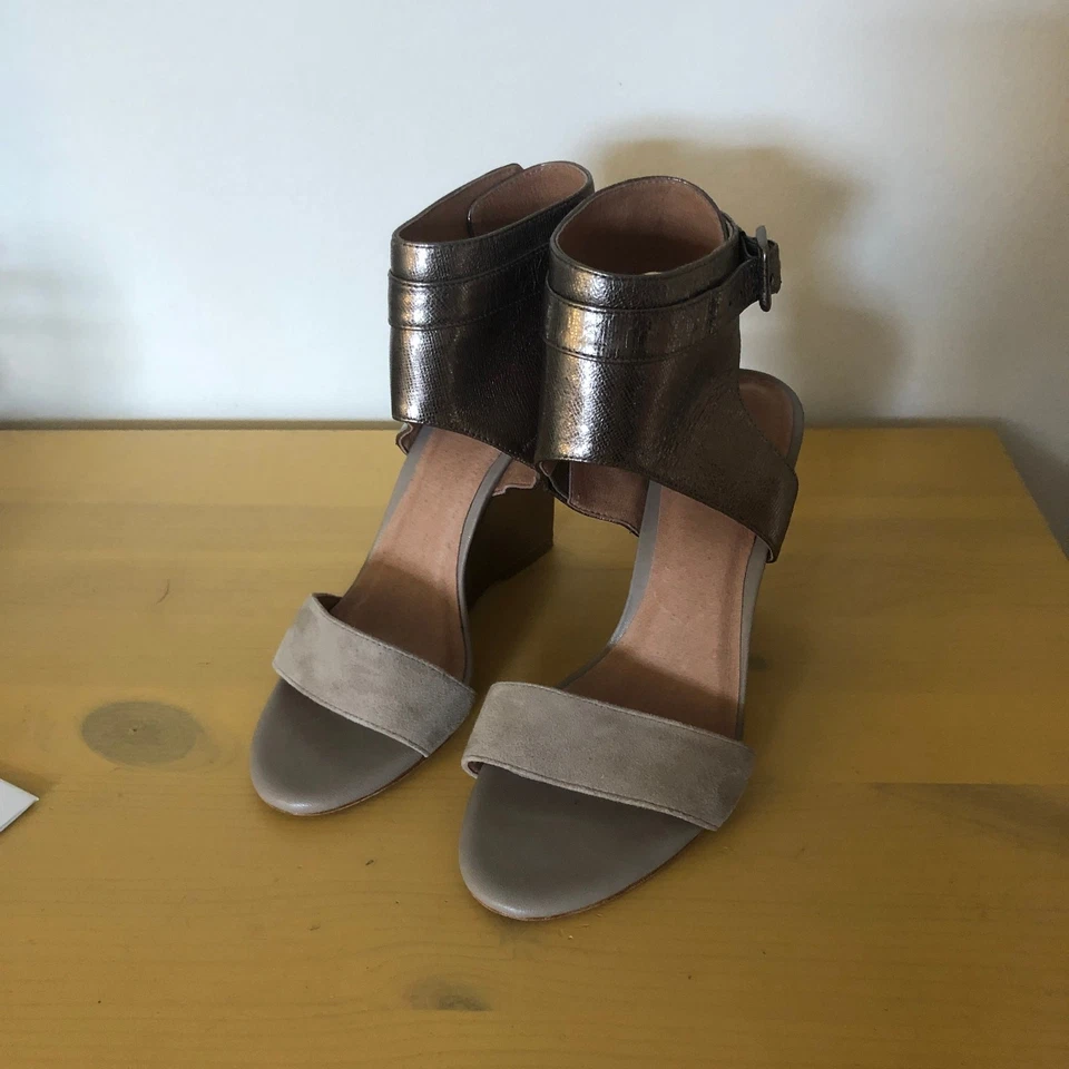 Joie Waylen Women's Wedge Shoes Sandal Ankle Strap Metalic sz. 36.5 EU $320 - Image 1 of 4