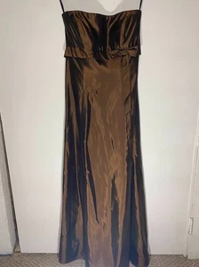 Vera Wang Maids Formal Evening Dress Size 10 - Picture 1 of 5