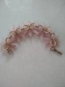 SÜSSES VINTAGE CORO Blush Pink GÄNSEBLÜMCHEN ARMBAND  - Bild 1 von 6