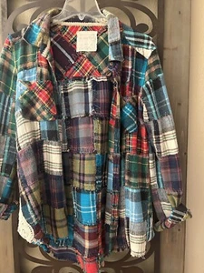 Camisa de franela a cuadros perdida en excelente estado Free People Patchwork S - Imagen 1 de 6