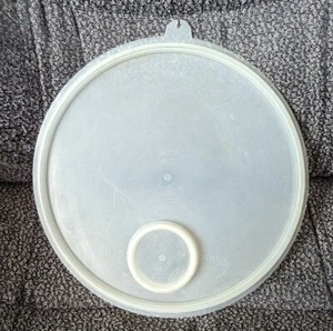 Vintage Tupperware 219 ricambio 8" versare tutto il coperchio guarnizione con beccuccio 201 USA - Foto 1 di 5