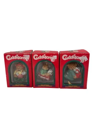 Juego de 3 adornos navideños vintage Cuddlsomes oso de peluche fundido 1994 arte retro Foto 1 de 4