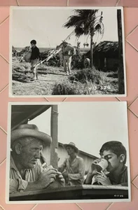 2 Vintag Publicity Photo Warner 1958 OLD MAN AND THE SEA Spencer Tracy Pazos - Picture 1 of 4