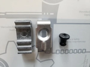 Mercedes W201 W124 Original Neu Kraftstoff Halter Klammer Mutter Befestigung - Bild 1 von 1