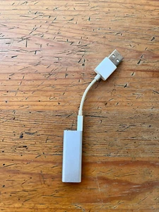 Apple iPod Shuffle 3.Generation Silber 1GB inkl. Apple Ladestation - Bild 1 von 2