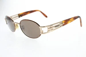 Occhiali da sole vintage anni 90 Fendi ovali montatura tartaruga e oro Italia 51/20-130 mm - Foto 1 di 11