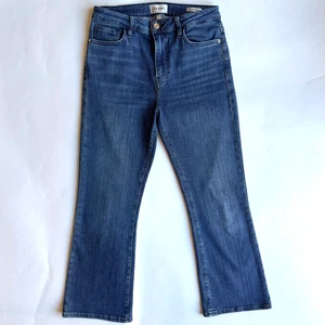 Pantalones de mezclilla FRAME Le Crop Mini Bota Pierna Elastizados Cortos-Temple Wash Denim-Talla 29 - Imagen 1 de 13