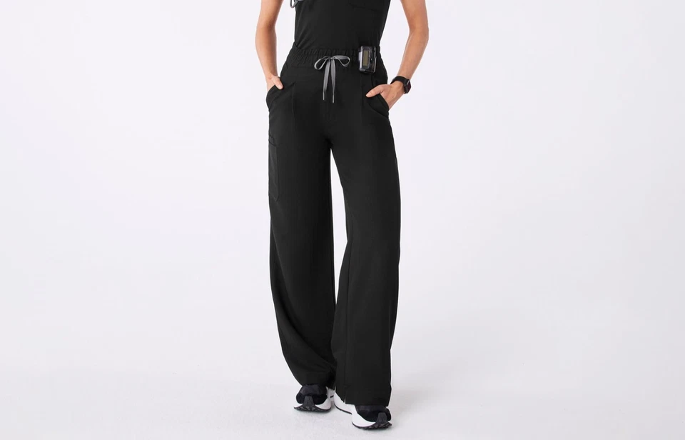 Figs Women’s Size XL/P Black Ultra High Rise Shelby Wide Leg Scrub Pants - Image 1 of 4