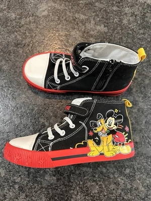 Tênis Mickey Mouse Infantil Hi-Top Mickey Abraçando Pluto Tamanho 12 Zíper  - Imagem 1 de 4