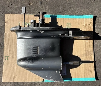 OEM 1986-1993 Used 4.3-5.0-5.7 L OMC Cobra Lower Housing Unit - Image 1 of 4