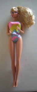 Barbie rubia ojos azules Mattel - de colección #1906 Twist & Turn - usada - Imagen 1 de 5
