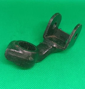 Yamaha Dt100/175 74-75 Rear Left Foot Rest Bracket 437-27412-00 - Picture 1 of 3