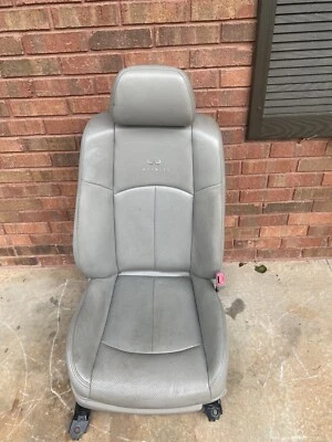 07-10 INFINITI G35 G37 SEDAN PASSENGER/右前皮革座椅原始设备制造商 (2958) AL — 第 1/4 张图片