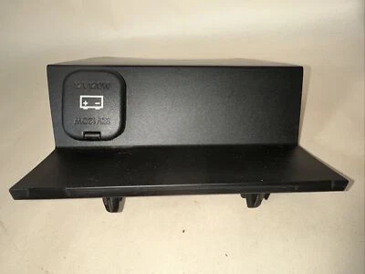 ОБОДОК ПАНЕЛИ ОТДЕЛКИ ЦЕНТРАЛЬНОЙ КОНСОЛИ MAZDA 3 2014-2016 С РОЗЕТКОЙ ПИТАНИЯ OEM - Изображение 1 из 4