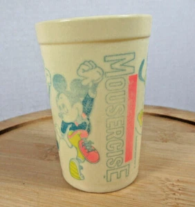Taza infantil vintage Eagle Walt Disney Mousercise Mickey Mouse Minnie Pluto Goofy - Imagen 1 de 9