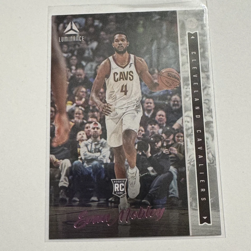 2021-22 Panini Chronicles #252 Evan Mobley Luminance RC - Image 1 of 1