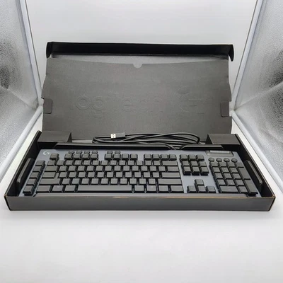 Logitech G815 LIGHTSYNC RGB Keyboard: GL Clicky key switch - Black PC1720396 - Image 1 of 4