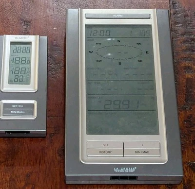 Centro meteorológico profesional La Crosse Technology COMBO 10-IT RECEPTORES SOLO 1515 Foto 1 de 4