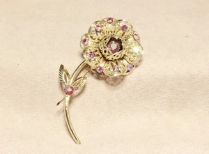 Sarah Coventry fashion flower brooch pink Aurora borealis rhinestones Vintage - Picture 1 of 8
