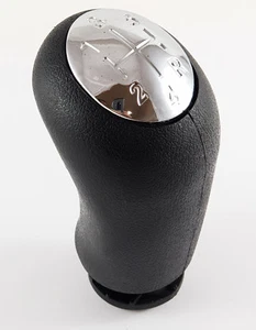 per RENAULT MEGANE II (anno 2002-2009) PULSANTE POMELLO CAMBIO 5 MARCE CROMATO - Foto 1 di 9